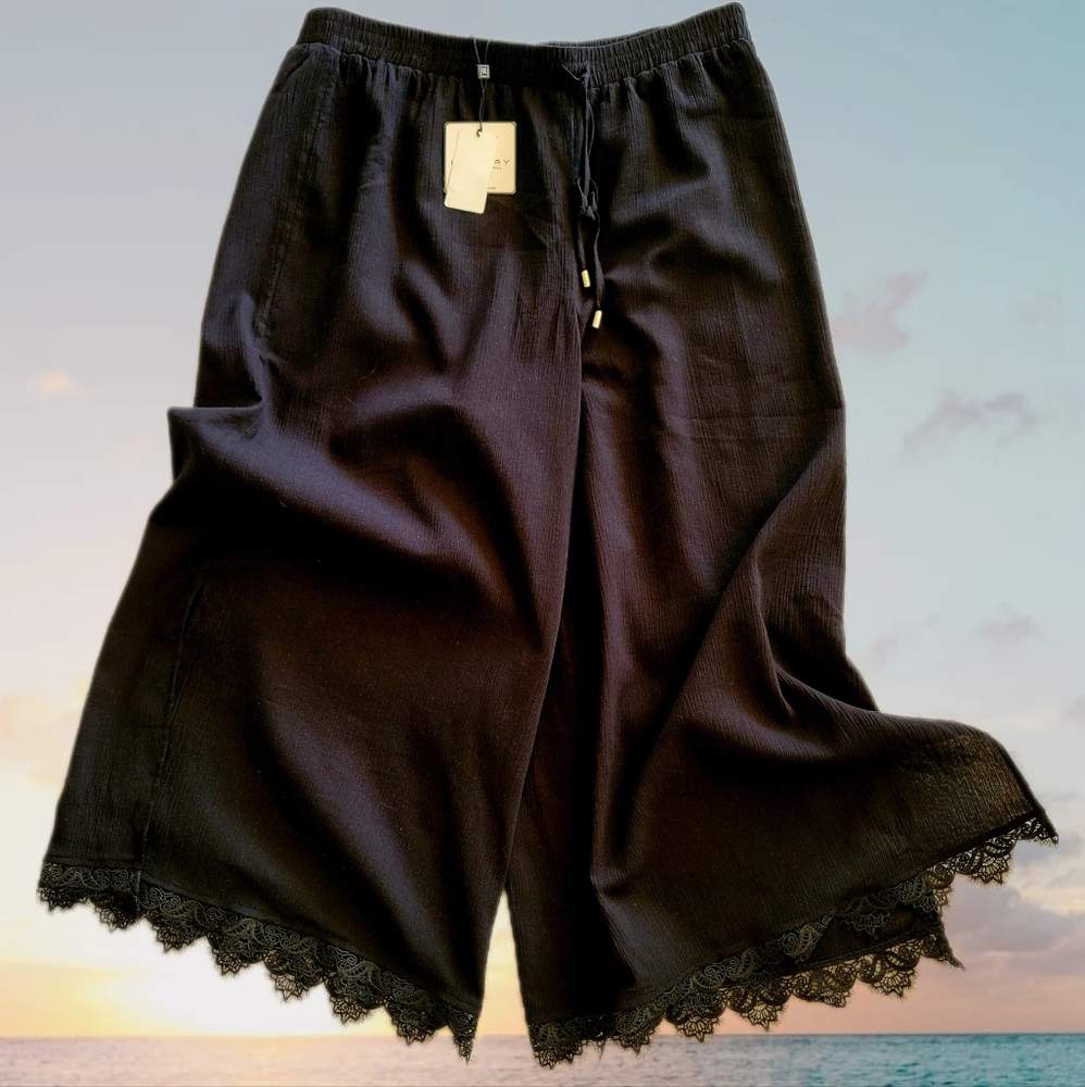 Summer Fun Ahead! Breezy Cotton LAUNDRY Pants for Parties Barbecues Beaches ⛱️